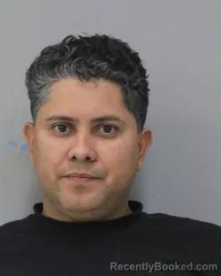 Mugshot of MAYNOR JOSE MONGES CRUZ