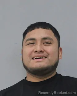 Mugshot of BYRON GUSTAVO SIS SIS