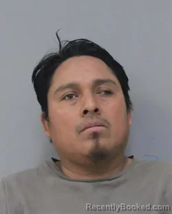 Mugshot of BLADIMIR MARQUEZ CABRERA