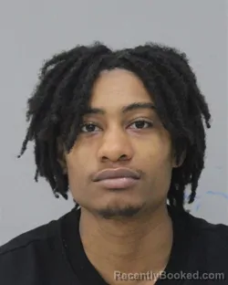 Mugshot of QHUANTE BOONE