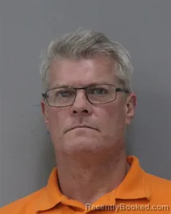 Mugshot of RICHARD H WELLS