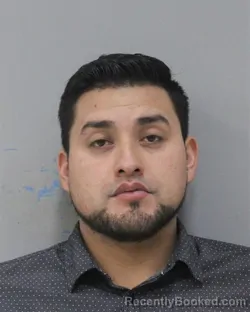 Mugshot of MIZRAIM BARRIOS-MUNOZ