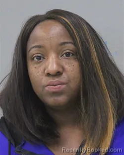 Mugshot of AKEEMIA RENEE RICHARDSON