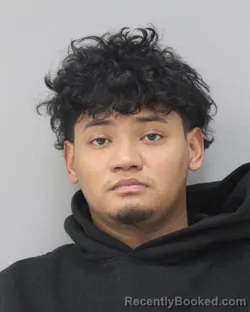 Mugshot of MARLON CALIX SAUCEDA