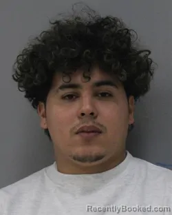 Mugshot of CARLOS TROCHEZ GUERRERO