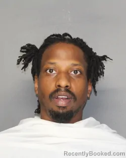 Mugshot of KAMERON ROSHAD DEAN