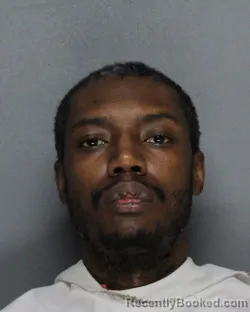 Mugshot of ROSHAD PALMER