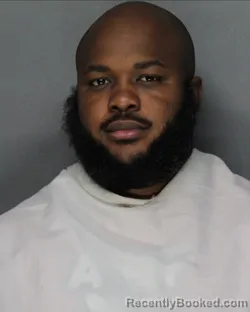Mugshot of KEIONDRE JAMAL HENDERSON