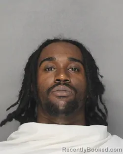 Mugshot of JAKAR BENJAMIN BROWN