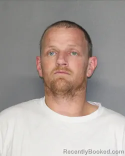 Mugshot of MICHAEL TALEN STATON