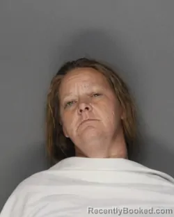 Mugshot of VERONICA BETH KEMP booked in Ellis County, Texas on April 3, 2026