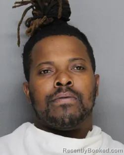 Mugshot of DERWIN ANDRE CRAIGHEAD booked in Ellis County, Texas on June 15, 2026