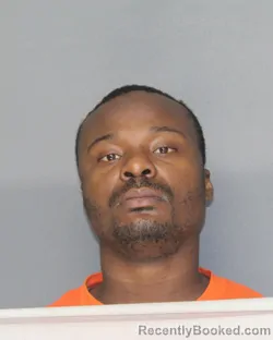 Mugshot of DESHAWN JAMARR HAMILTON booked in Ellis County, Texas on June 26, 2026
