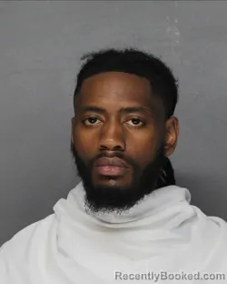 Mugshot of Dalon Juwan Reynolds-Broadus booked in Ellis County, Texas on October 25, 2026