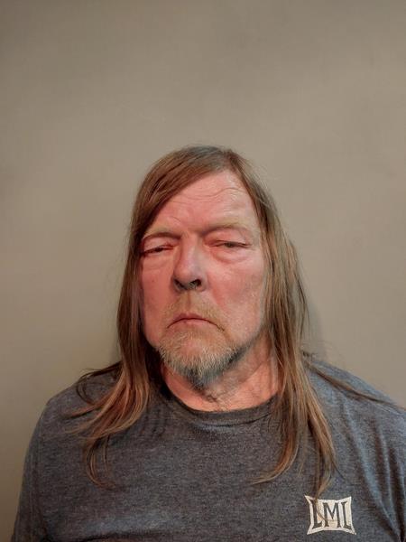 Mugshot of Johnny Monroe Davis booked in Dickenson County, Virginia on April 22, 2026