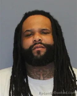 Mugshot of DMICHAEL DWAYNE LEWIS