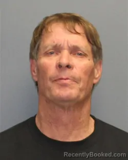 Mugshot of MICHAEL W OATES