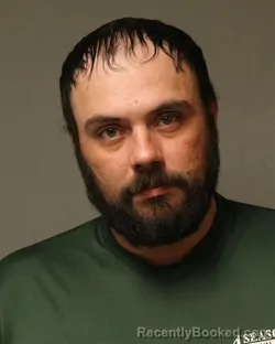 Mugshot of DUSTIN DANIEL SMITH