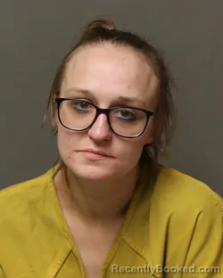 Mugshot of JAQUELINE LEEANN GRAVLEY