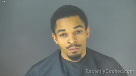 Mugshot of TAVON CALIL LIPSCOMB