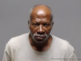 Mugshot of ELTON DWAYNE LINDSAY booked in Henrico County, Virginia on June 26, 2026