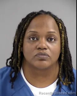 Mugshot of CANDICE SHAVON PONDS