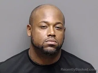Mugshot of DALLAS DAVON SHAW booked in Henrico County, Virginia on July 17, 2026