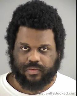 Mugshot of VENCE TRAVEON COUSINS