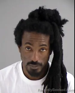 Mugshot of KALVIN DONNELL EVERETTE booked in Henrico County, Virginia on April 26, 2026