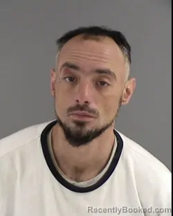 Mugshot of JESSE ALLEN CARVER