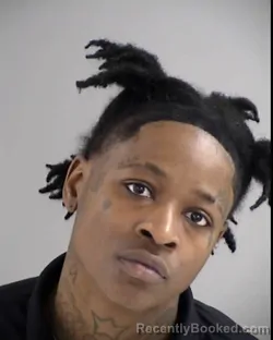 Mugshot of KEELONNIE NUKQUESHA WALLER booked in Henrico County, Virginia on April 25, 2026