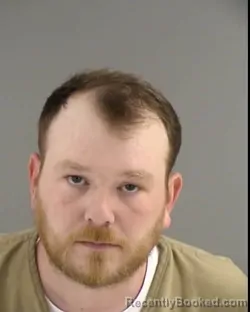 Mugshot of ROBERT HAMPTON CARR