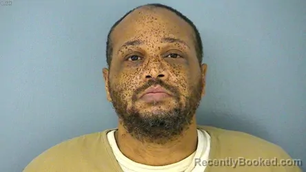 Mugshot of JULIUS DEMETRIUS YOUNG