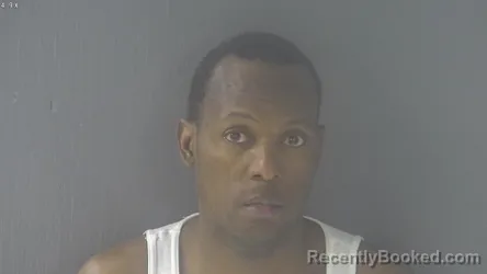 Mugshot of KEILYN DANIEL  CASADO FIGUERO