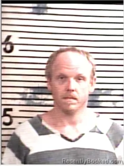 Mugshot of ETHAN BOTTOMS booked in Holmes County, Florida on March 26, 2026