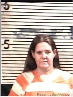 Mugshot of LEANNA LYN FAULKNER