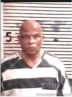 Mugshot of WALTER SYRUS YOUNG