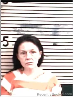 Mugshot of CHARMIN LYNN GILMORE booked in Holmes County, Florida on April 30, 2026