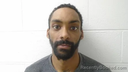 Mugshot of DOMINIQUE MORRISON