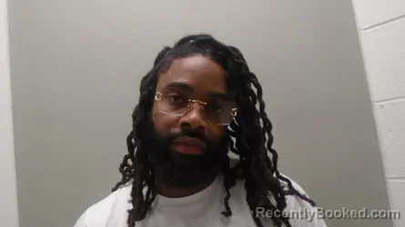 Mugshot of DEVOE TREVON PEOPLES booked in Richmond County, Virginia on April 26, 2026