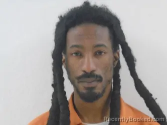 Mugshot of KALVIN DONNELL EVERETTE