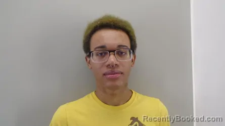 Mugshot of KY'LIN JIKEIR SNOW