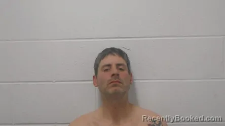 Mugshot of MATTHEW CURTIS DODDS