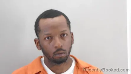 Mugshot of MICHAEL DIONTE THOMAS booked in Richmond County, Virginia on March 31, 2026