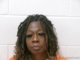Mugshot of ONICA ALEXANDRIA SMITH booked in Richmond County, Virginia on May 19, 2026