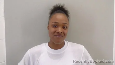 Mugshot of SPARKLE MONIQUE CLARK