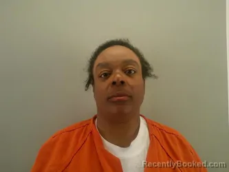 Mugshot of SHANQUI YVETTE MASON booked in Richmond County, Virginia on June 16, 2026