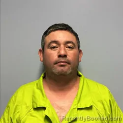 Mugshot of LUIS ADRIAN GOMEZ