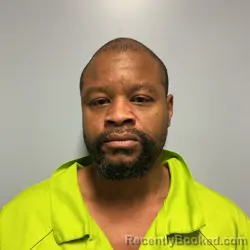 Mugshot of STEVIE ALLAN CARTER