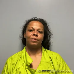 Mugshot of TIA SHARI BULLEN